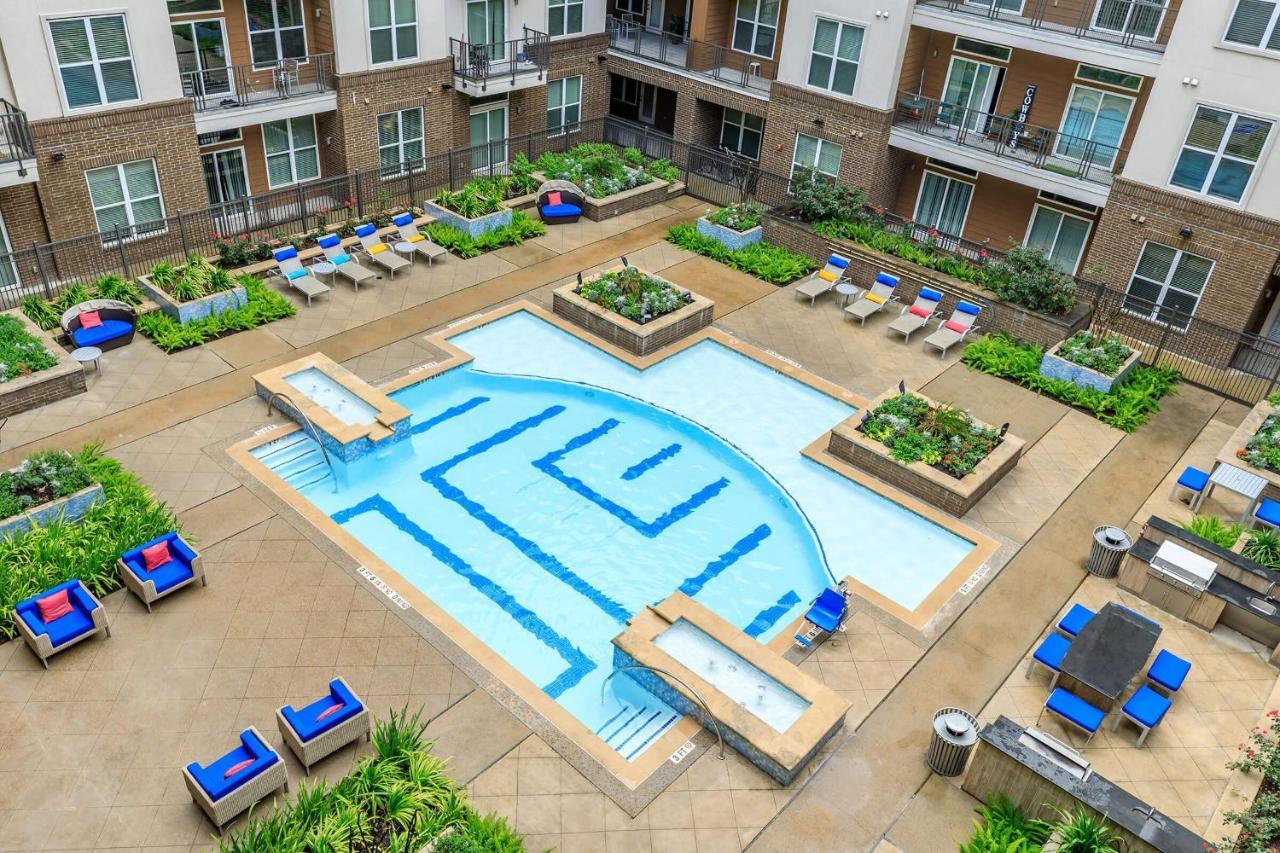 Penthouse Cool-Oasis-In-Houston-Rental Car Available-View-Great-Sleep Esterno foto